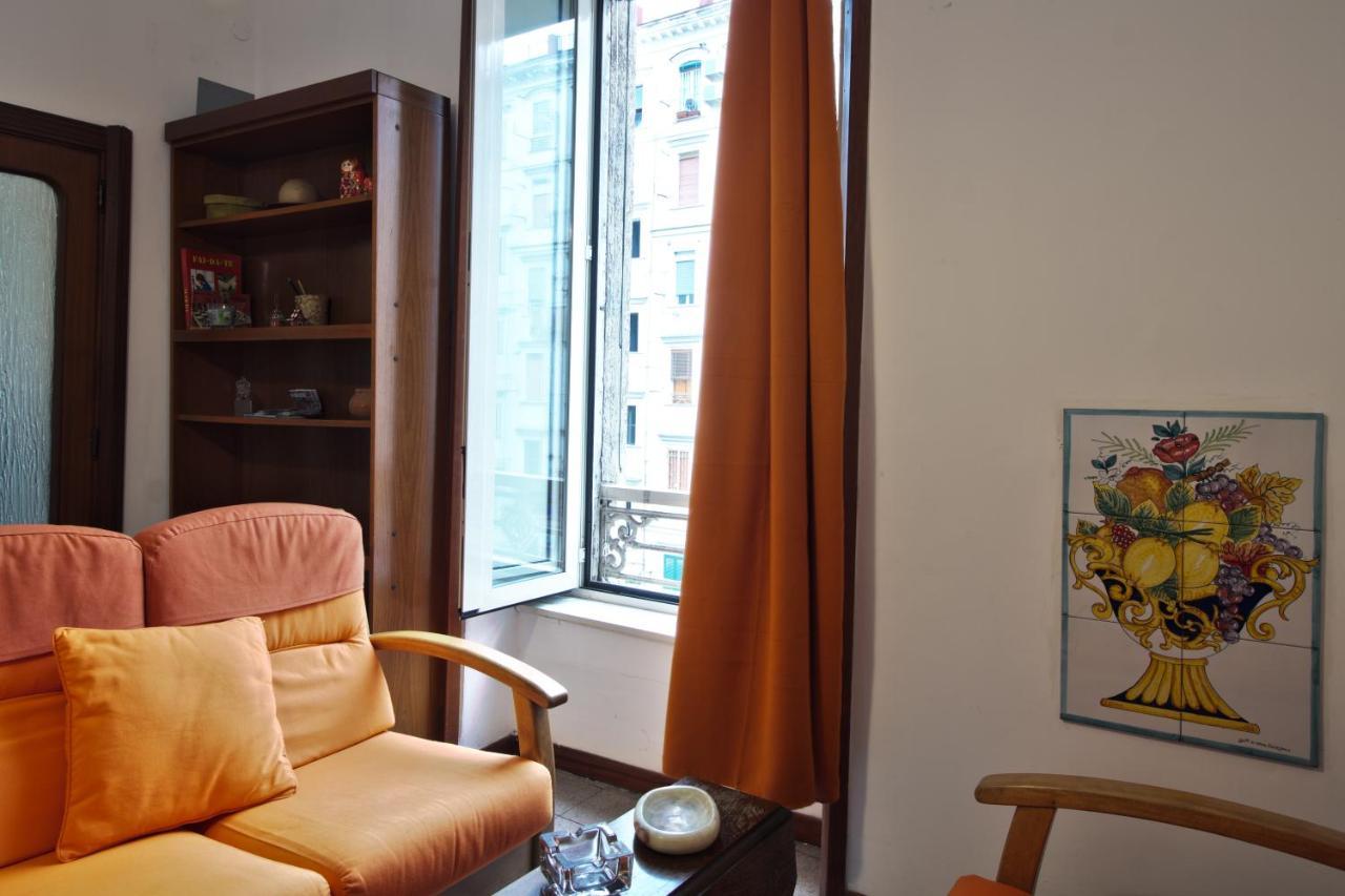 Bnb Etnuvio, Double Rooms In Naples Exterior photo